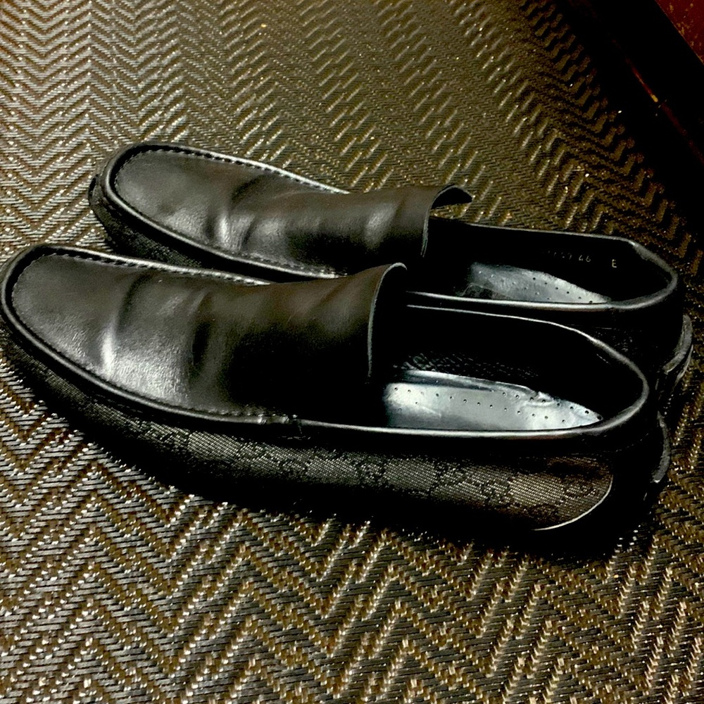 Pre-Owned Gucci Shoe made in Italy